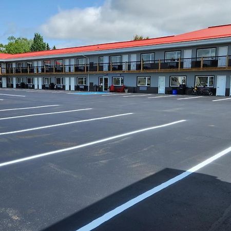 Outdoorsman Motel Вава Екстер'єр фото